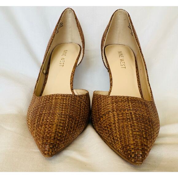 Nine West Tan/Brown Textured Size 8M classic pointed toe pump high heels resort - Picture 2 of 8